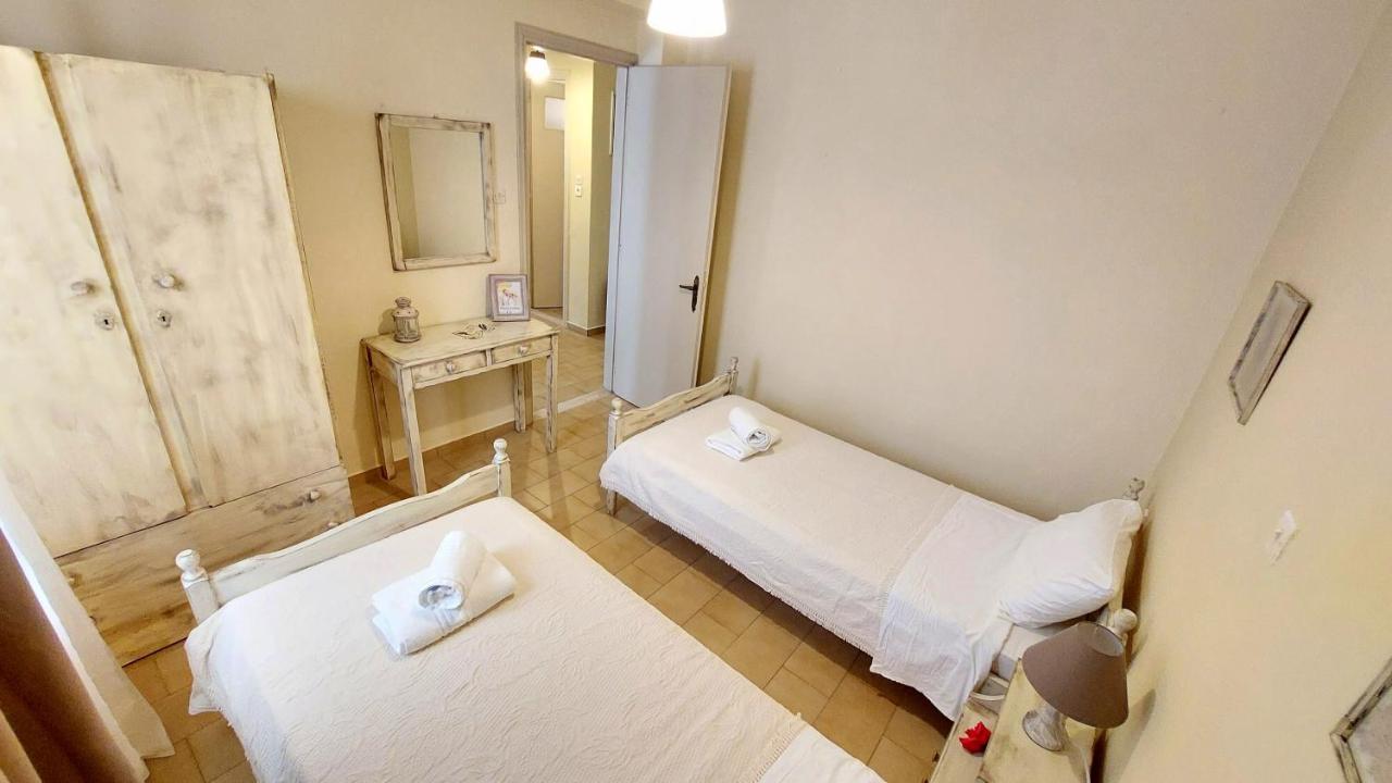 Lourantos Studios & Apartments Βαθύ Εξωτερικό φωτογραφία