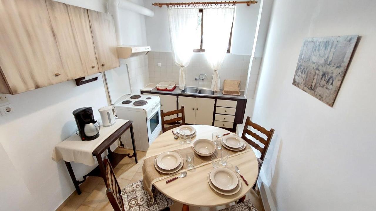 Lourantos Studios & Apartments Βαθύ Εξωτερικό φωτογραφία