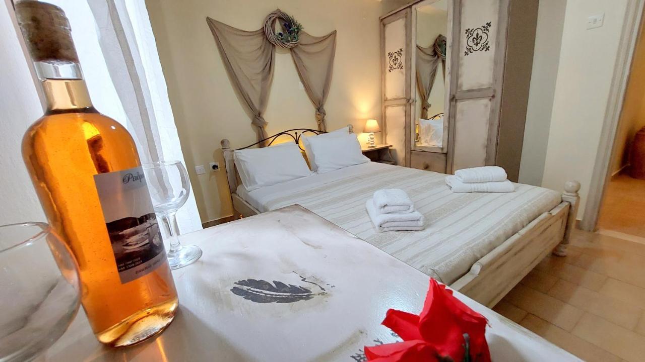 Lourantos Studios & Apartments Βαθύ Εξωτερικό φωτογραφία