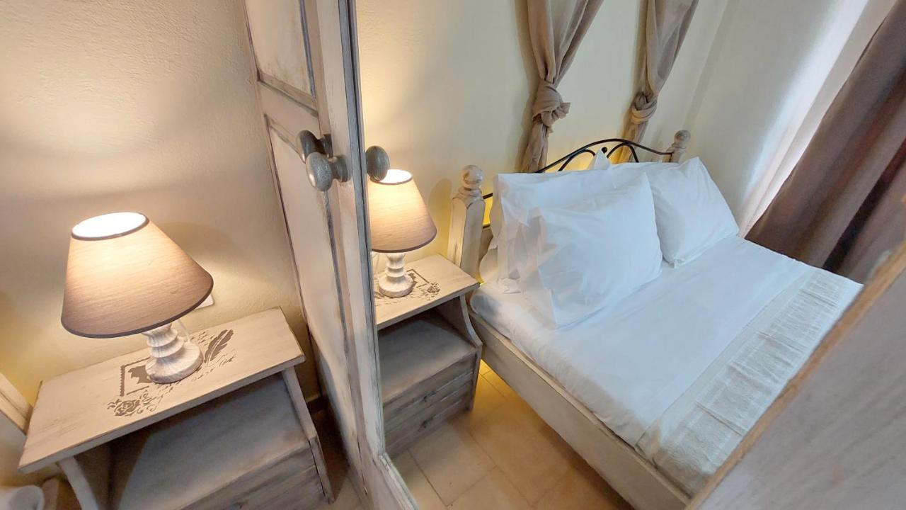 Lourantos Studios & Apartments Βαθύ Εξωτερικό φωτογραφία