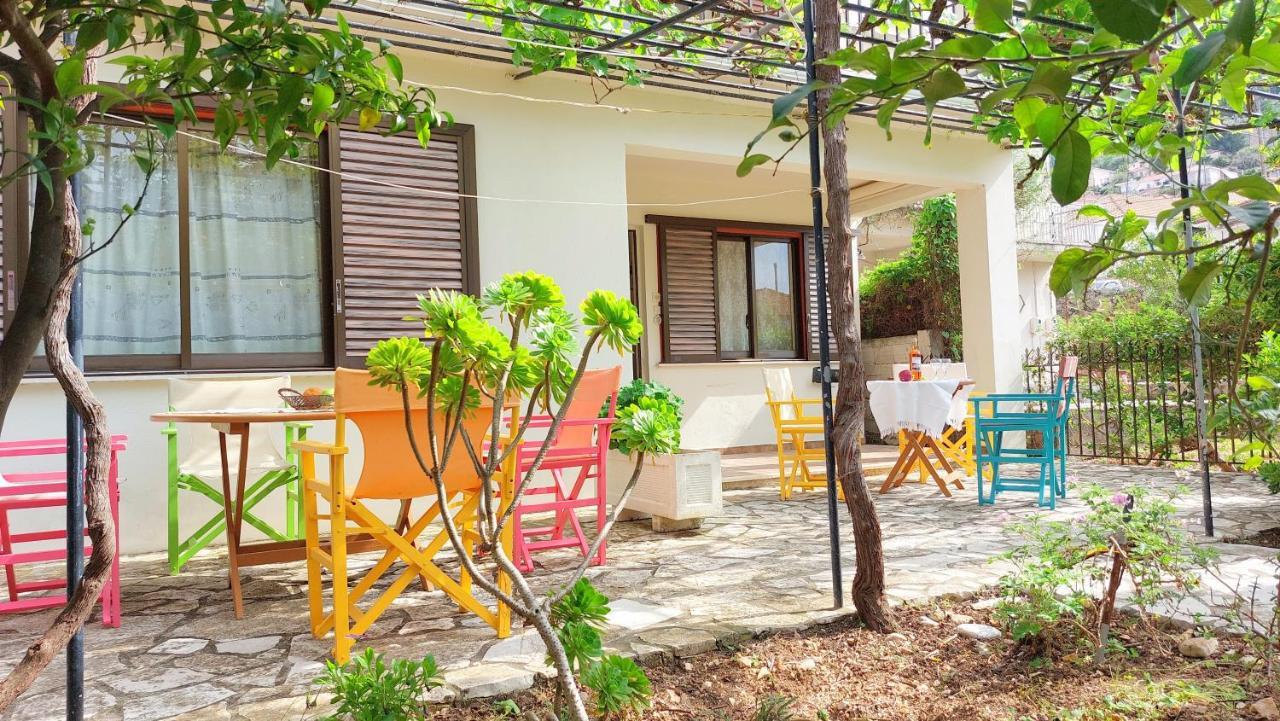 Lourantos Studios & Apartments Βαθύ Εξωτερικό φωτογραφία