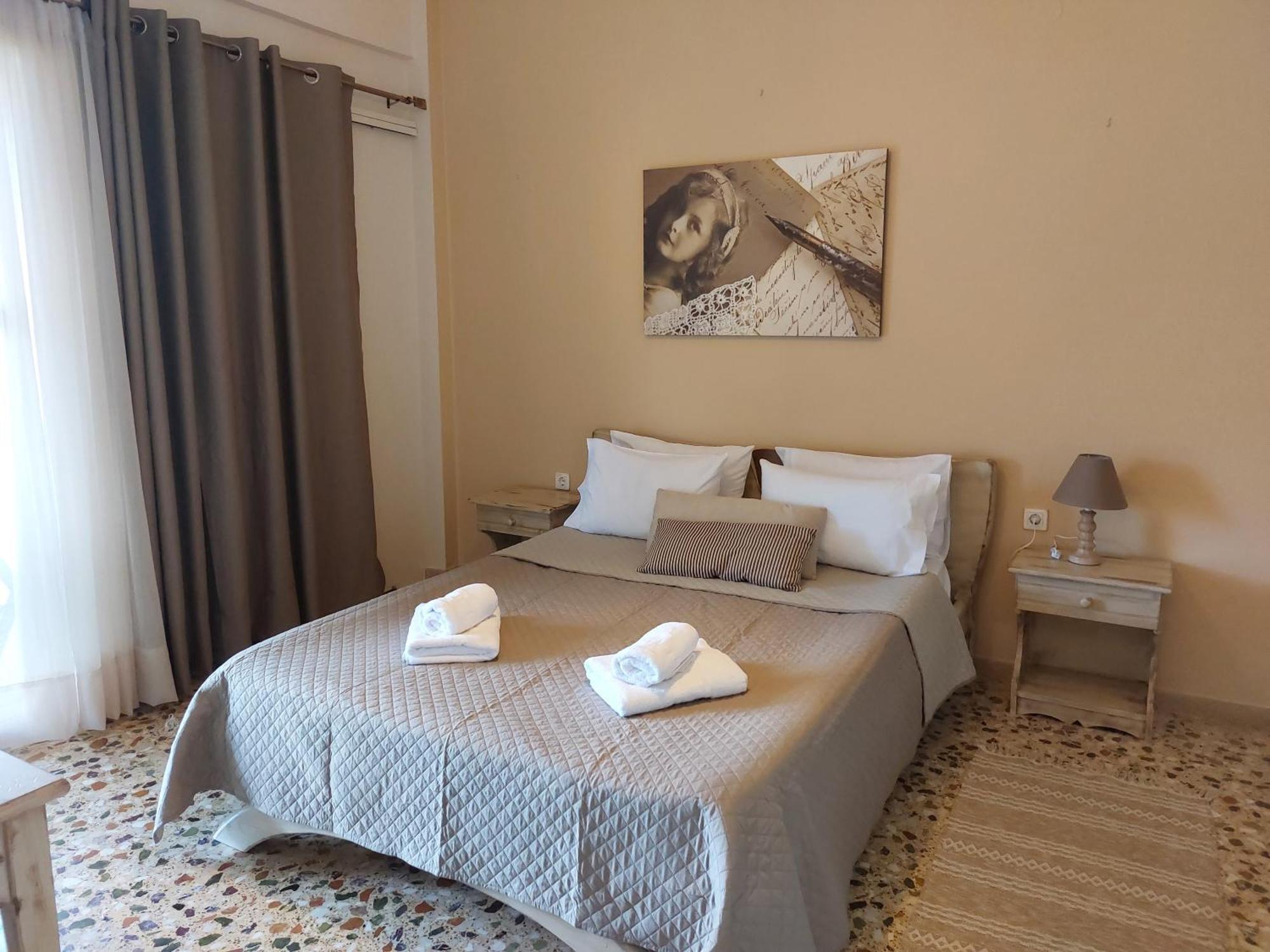 Lourantos Studios & Apartments Βαθύ Εξωτερικό φωτογραφία