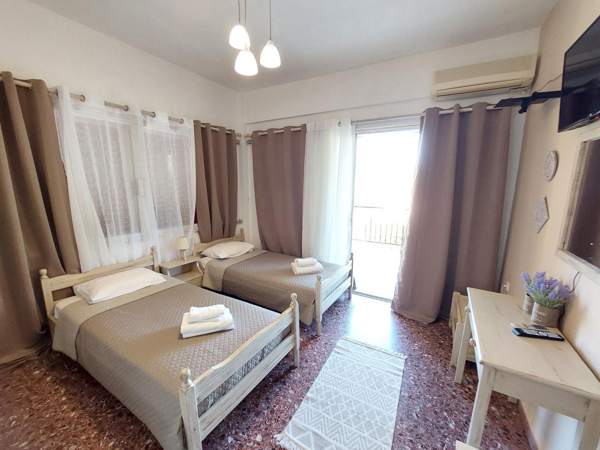 Lourantos Studios & Apartments Βαθύ Εξωτερικό φωτογραφία