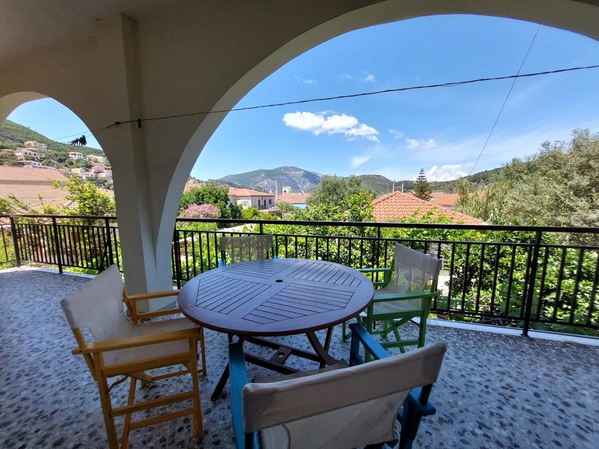 Lourantos Studios & Apartments Βαθύ Εξωτερικό φωτογραφία
